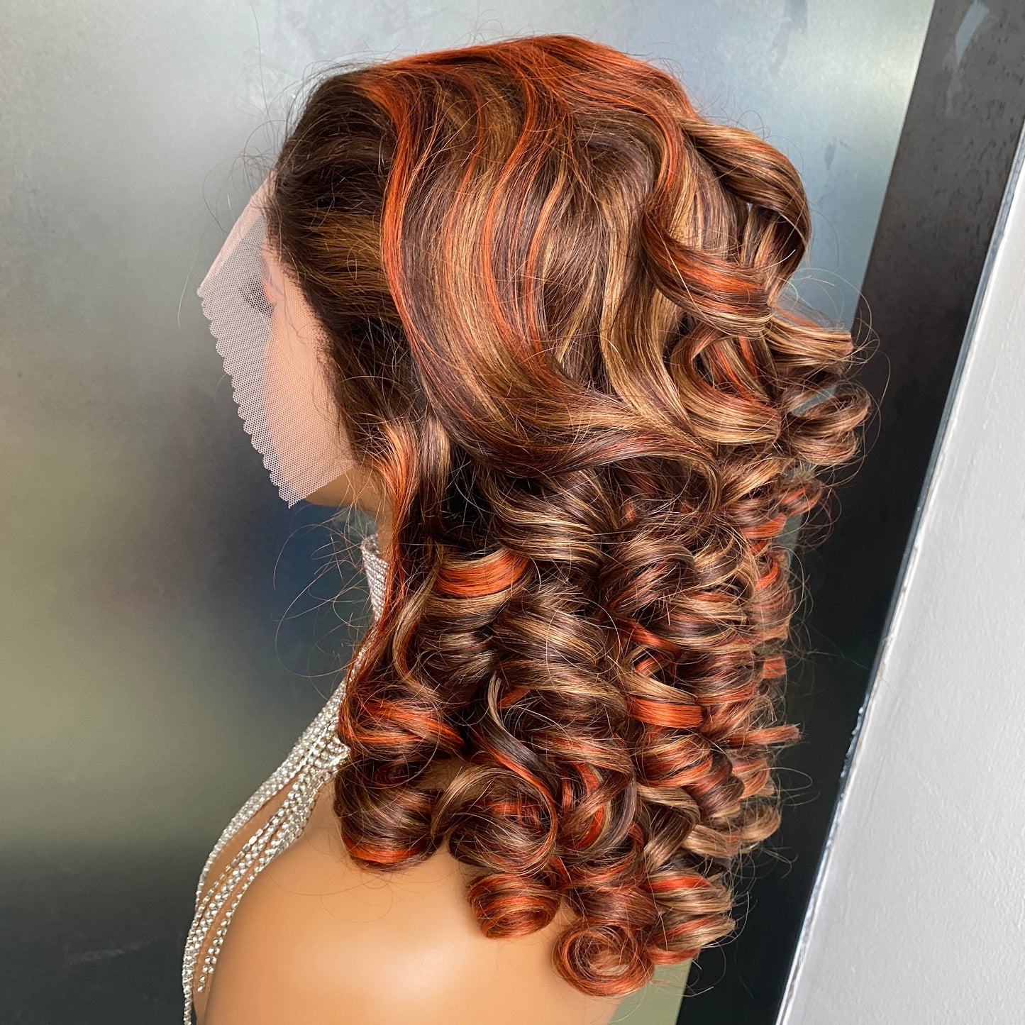 Highlight Color 180% Density Fumi Curly 13x4 Transparent Lace Frotnal Wig 16 Inch