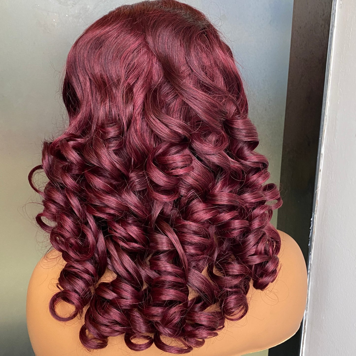 Highlight Color 180% Density Fumi Curly 13x4 Transparent Lace Frotnal Wig 16 Inch