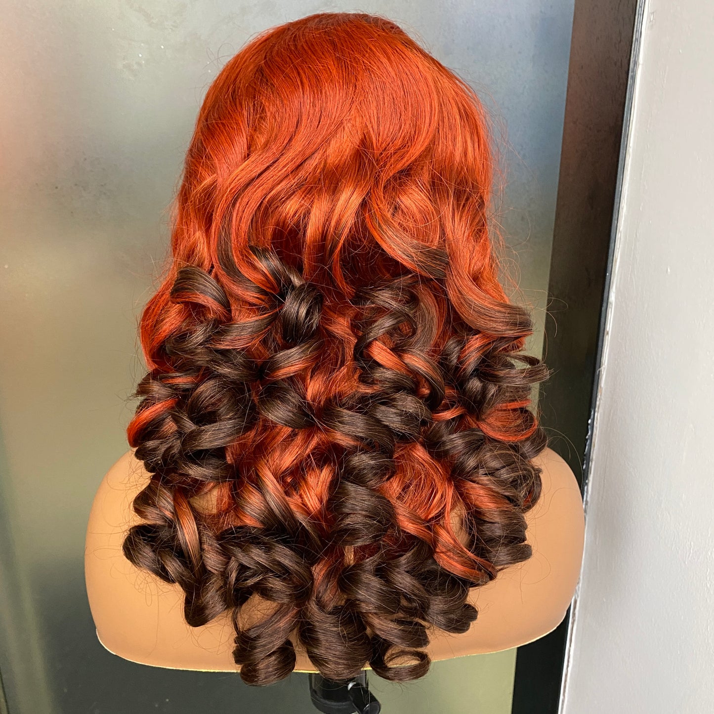 Highlight Color 180% Density Fumi Curly 13x4 Transparent Lace Frotnal Wig 16 Inch