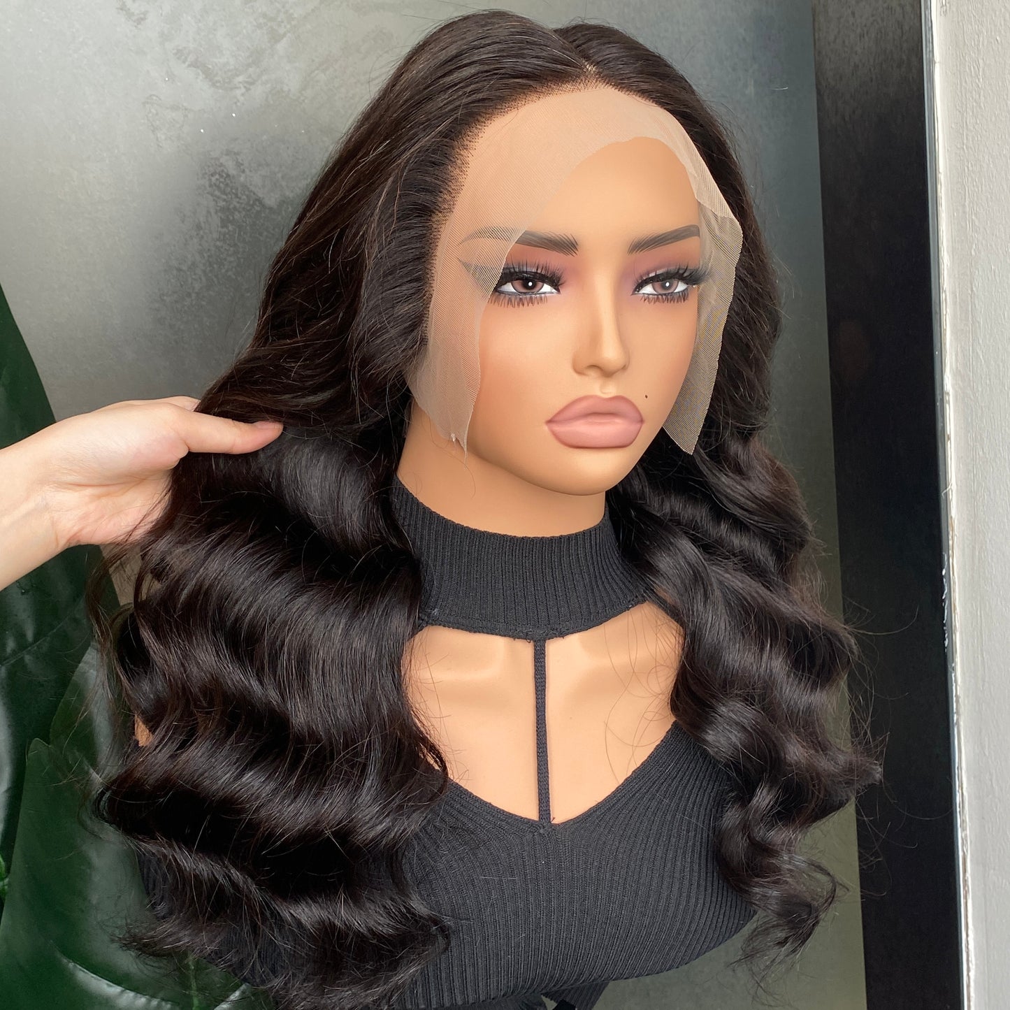 Remy Human Hair Body Wave 13x4 Transparent Lace Frontal Wig 10-32 Inch
