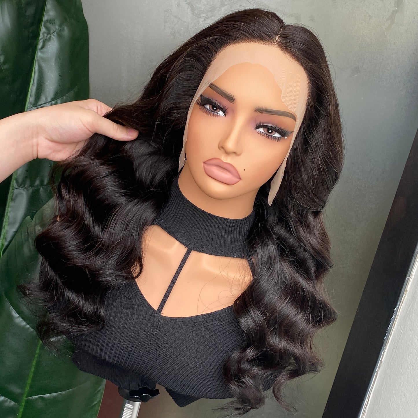 Remy Human Hair Body Wave 13x4 Transparent Lace Frontal Wig 10-32 Inch