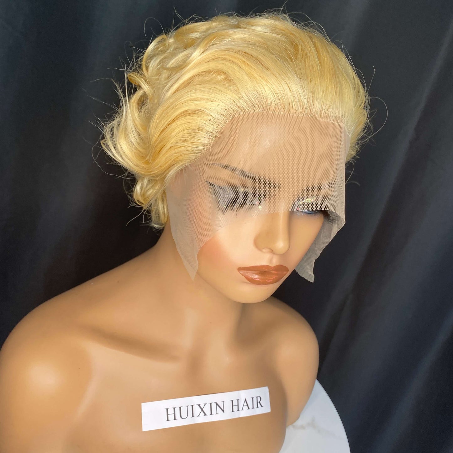 613 blonde body wave T Part wig