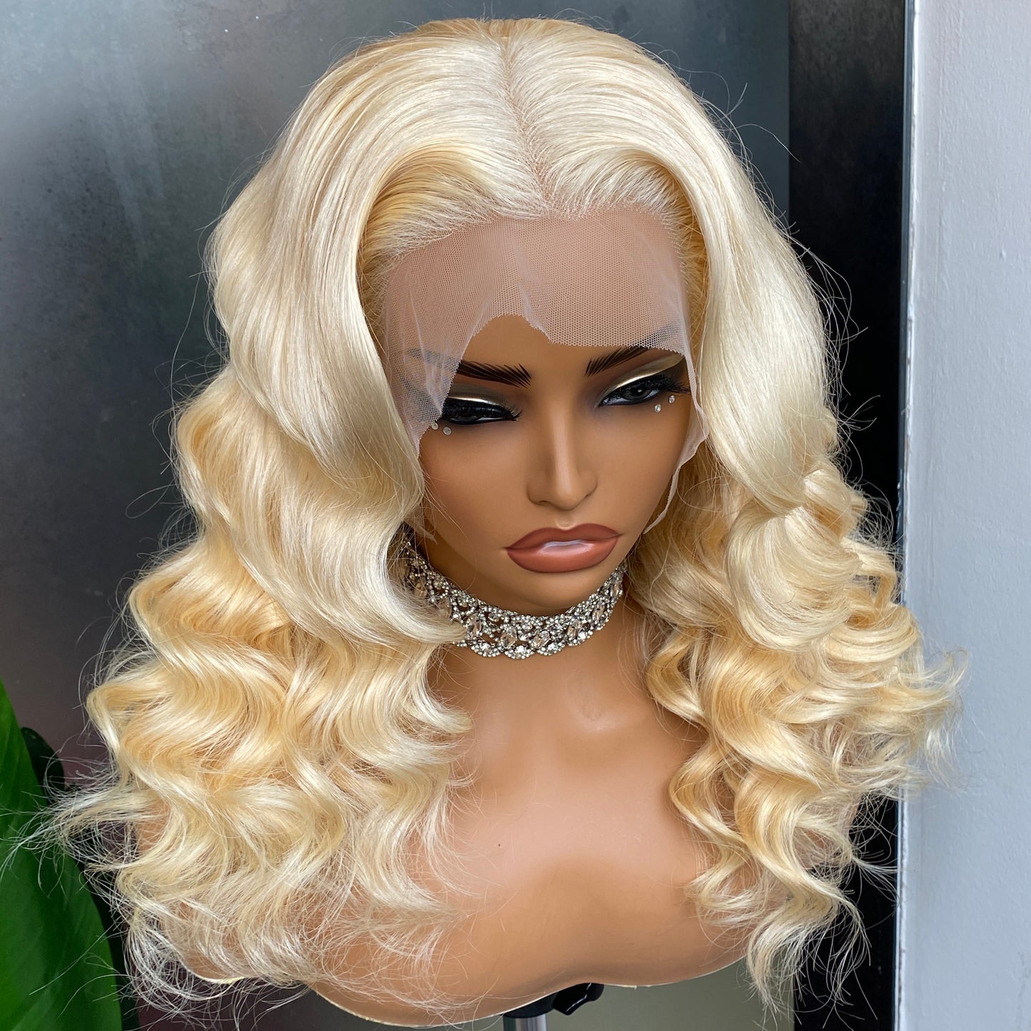 180% Density 613 Body Wave 13x4 Transparent Lace Frontal Wig 16 Inch On Sale