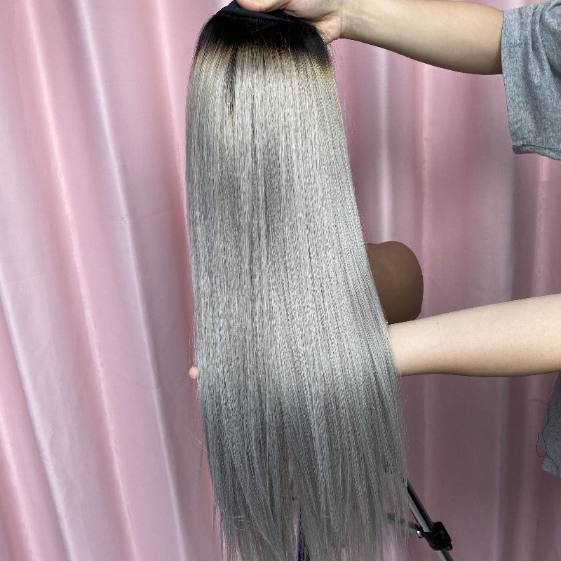 Dark roots grey regular wig™