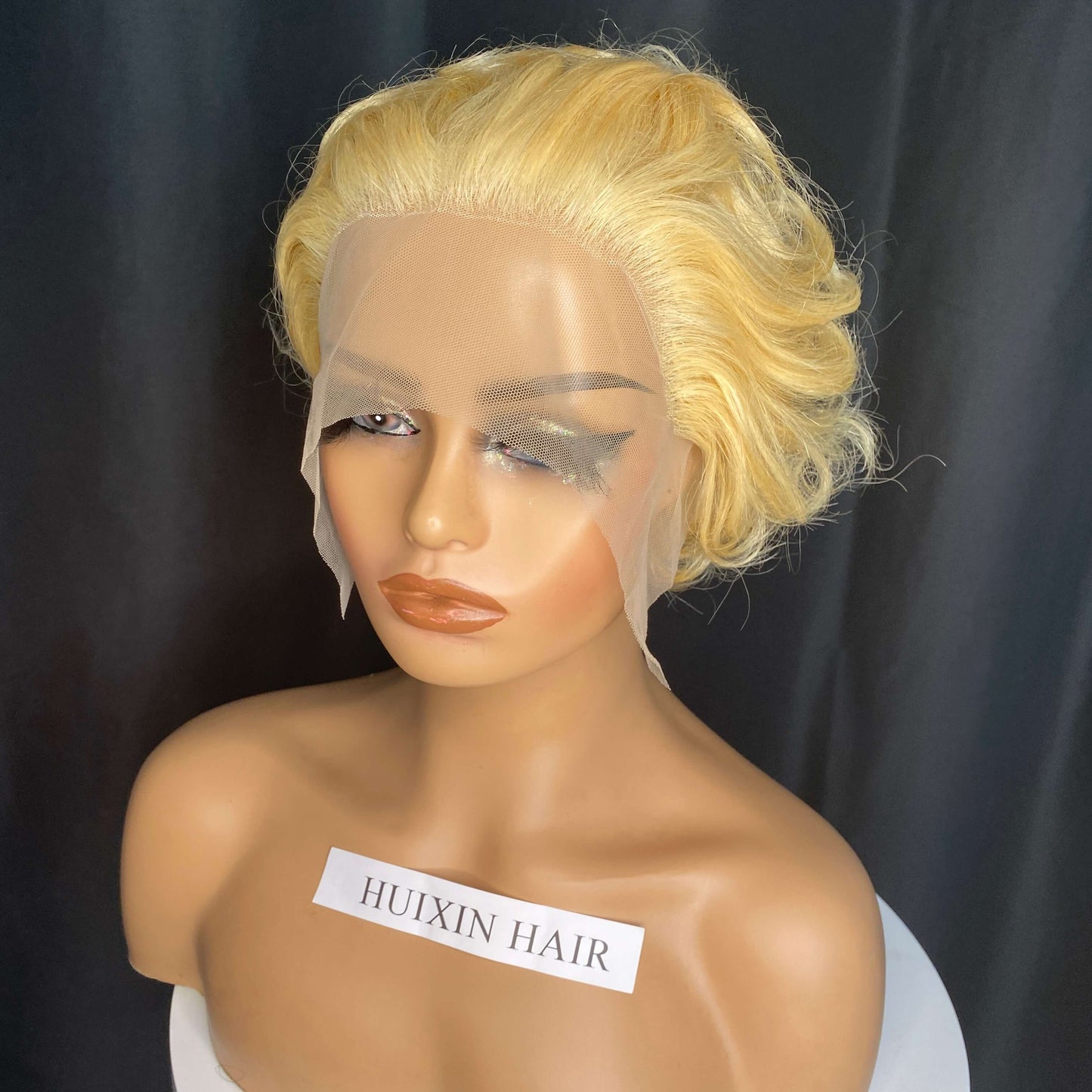 613 blonde body wave T Part wig