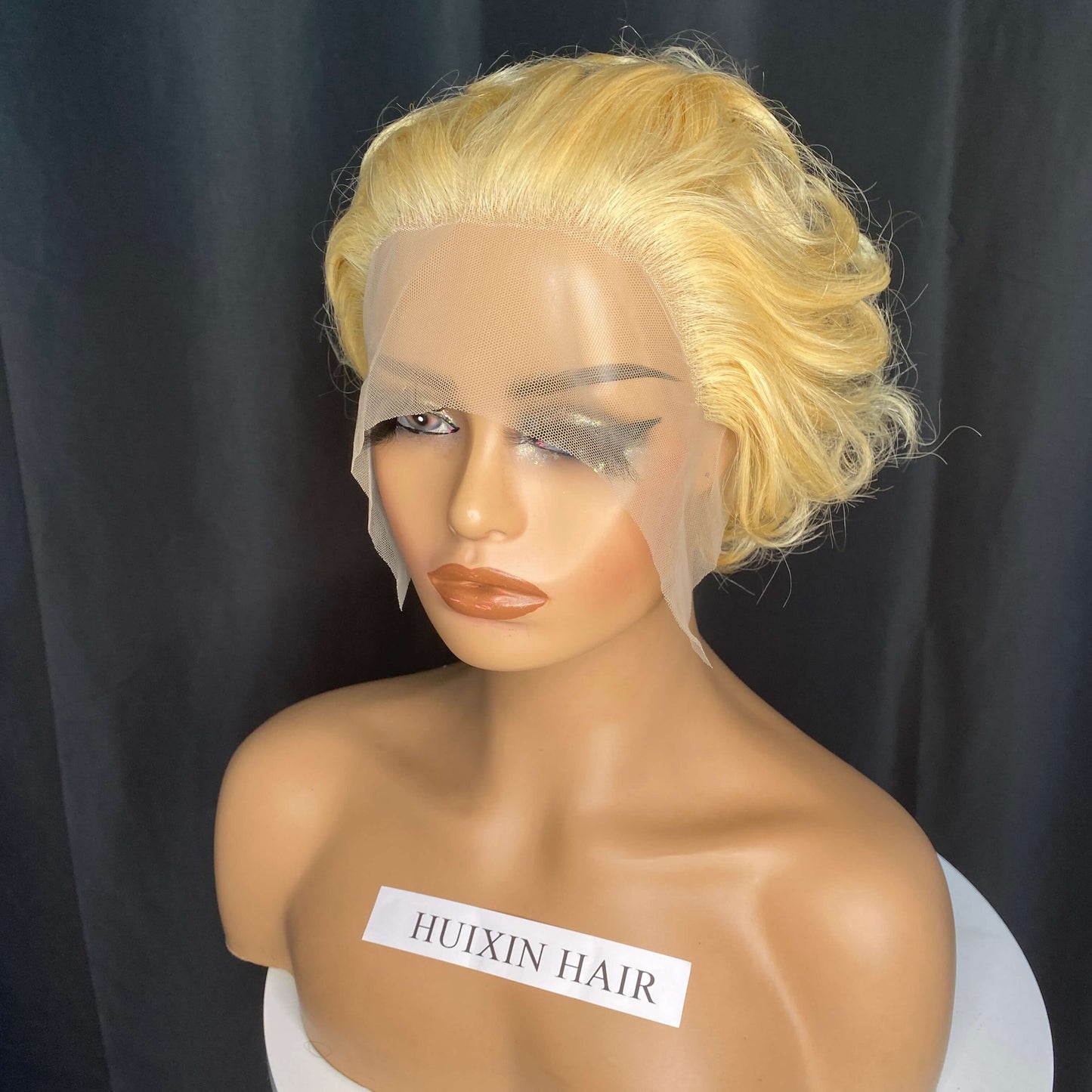 613 blonde body wave T Part wig