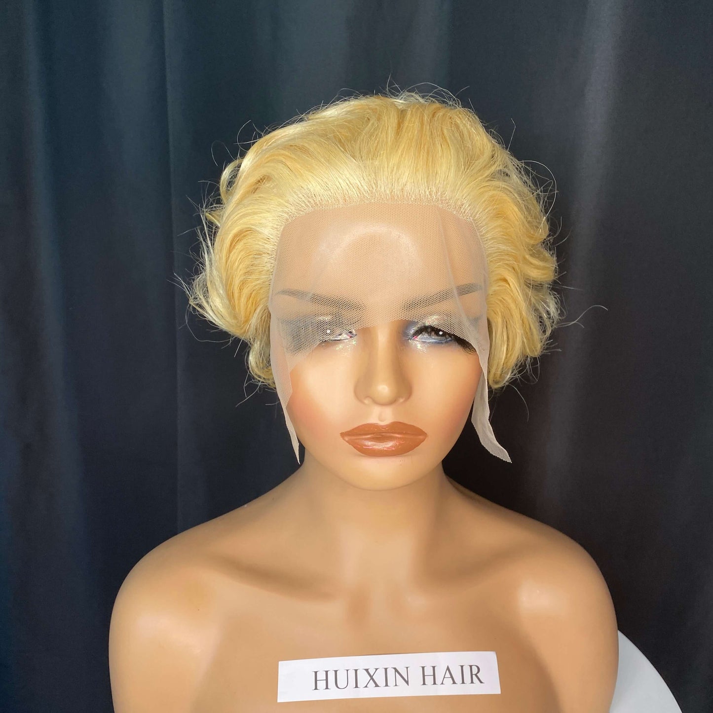 613 blonde body wave T Part wig