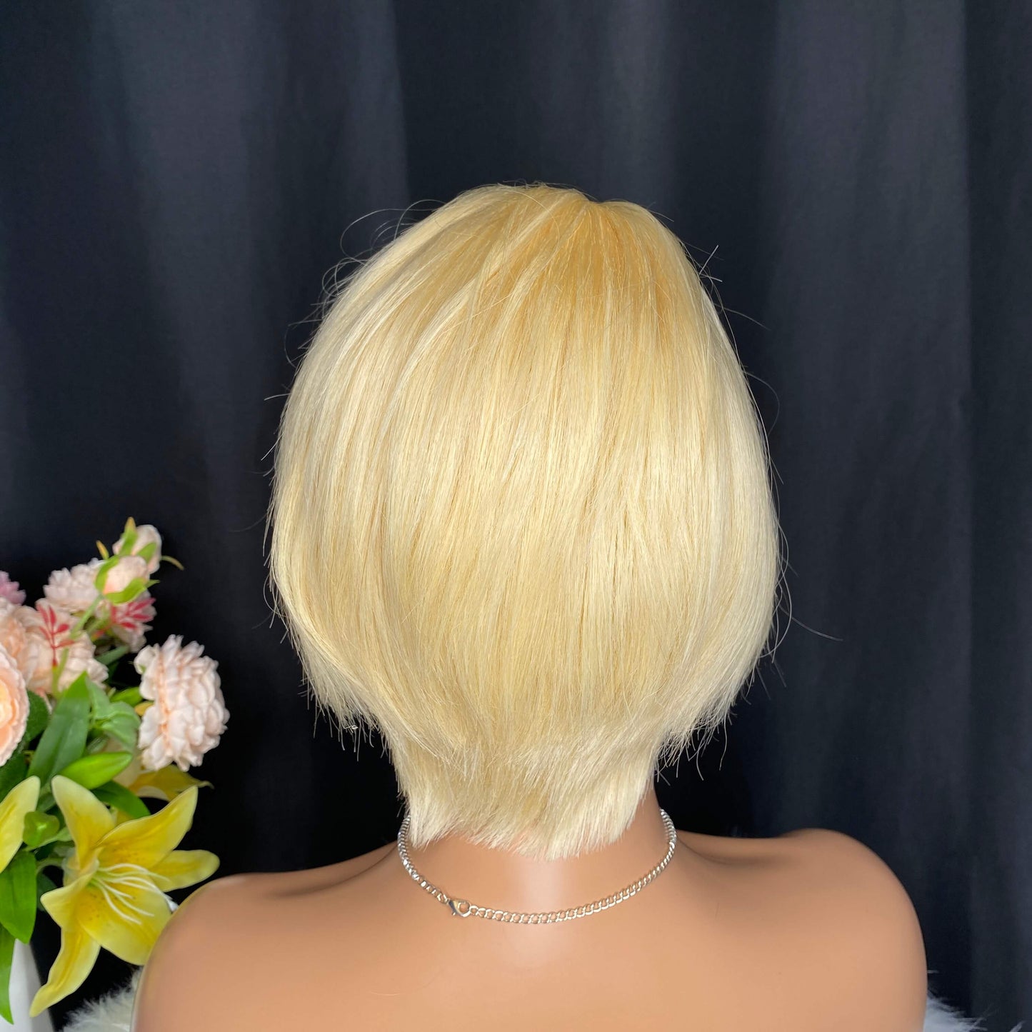 613 Wavy pixie T Part wig