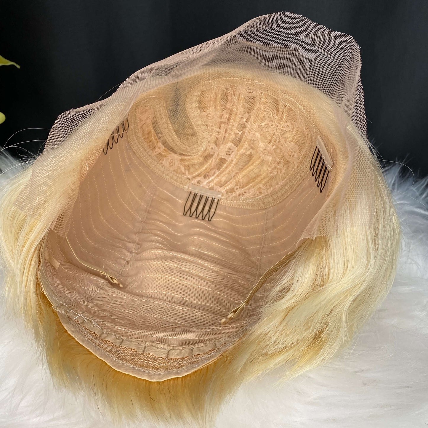 613 Wavy pixie T Part wig